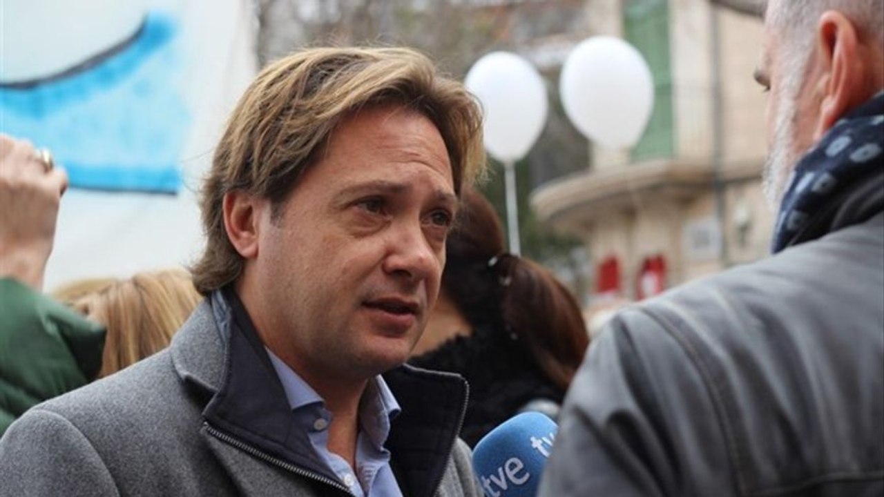 El Minuto de Oro de Jorge Campos: "En pocos años los inmigrantes ilegales se presentarán a las elecciones y las ganarán"