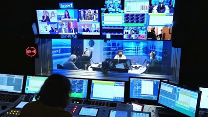 Jean Castex constate "une perte de popularité comme effet secondaire depuis son arrivée à Matignon" (Canteloup)