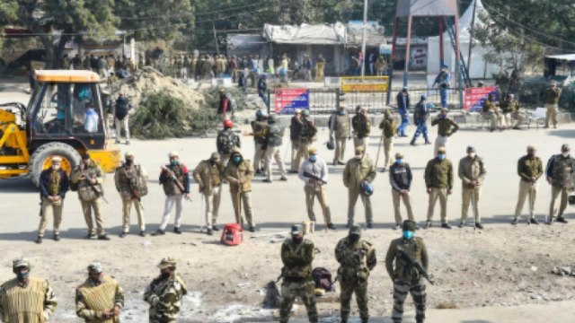 Farmers' Protest: Security beefed up at Delhi borders