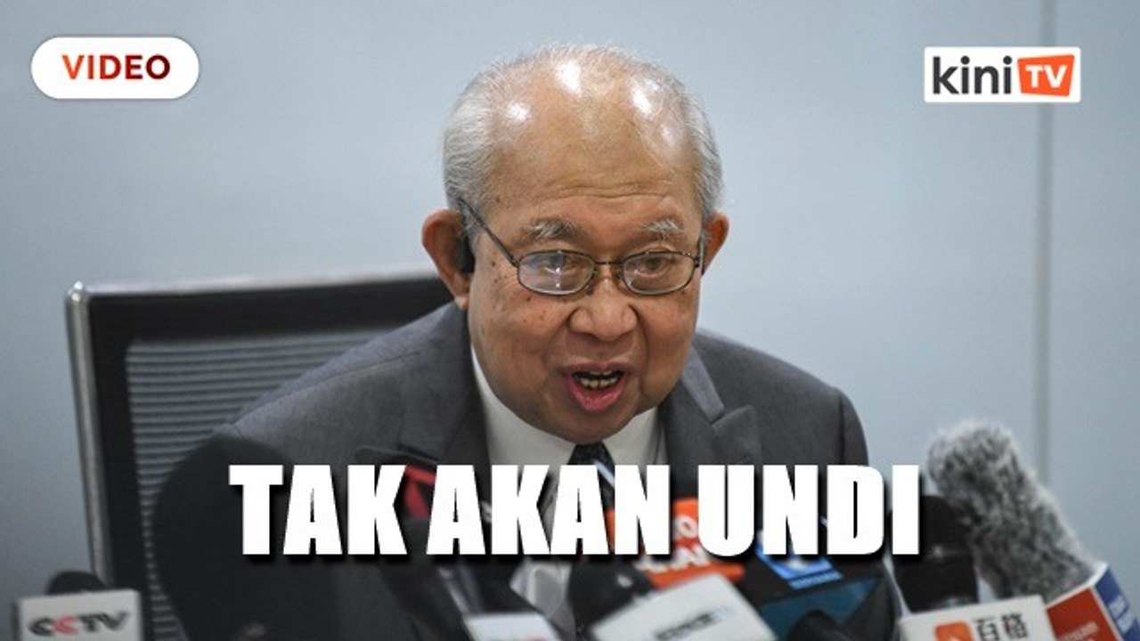 Tengku Razaleigh sahkan tidak akan mengundi esok