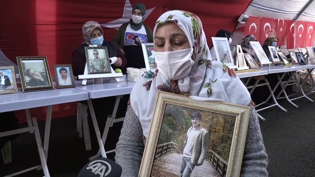 DİYARBAKIR - Diyarbakır anneleri evlatlarına kavuşmak istiyor