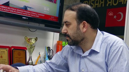 AFYONKARAHİSAR - Berberlerin, AA'nın 'Yılın Fotoğrafları' oylamasındaki tercihi 'koronavirüs' fotoğrafları oldu