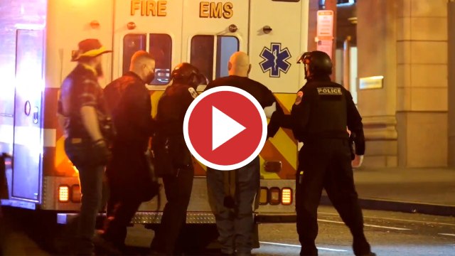 Diez heridos en disturbios entre partidarios y detractores de Trump