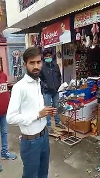 जिलाधिकारी के निर्देश पर उपजिलाधिकारी द्वारा बड़े बकायेदारों के विरुद्ध अभियान चलाया गया