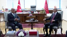 CHP Genel Başkanı Kılıçdaroğlu, DSP Genel Başkanı Aksakal’ı ağırladı