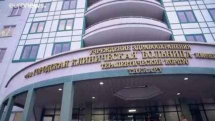 Bielorussia: il VIDEO di Lukashenko che si toglie la mascherina in un reparto Covid