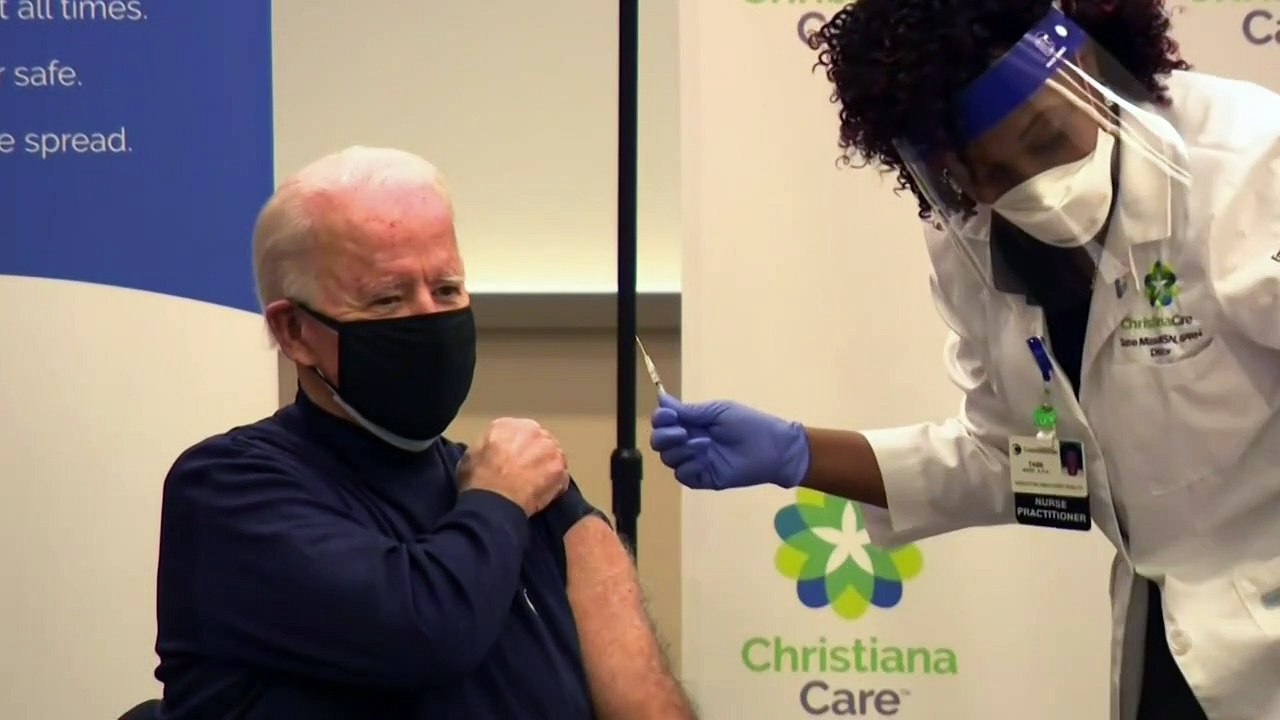 Biden lässt sich gegen Corona impfen