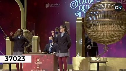 Quintos premios de la Lotería de Navidad 2020: 86986, 37023, 19371, 49760,  28674, 43.831 y 31.617