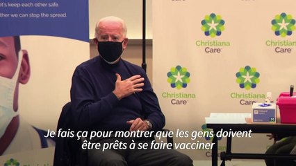 Joe Biden vacciné contre le Covid-19 en direct devant les caméras