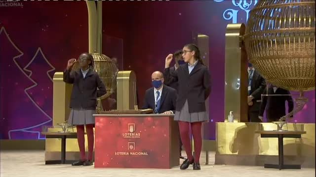 El número 37.023 segundo quinto premio de la Lotería de Navidad