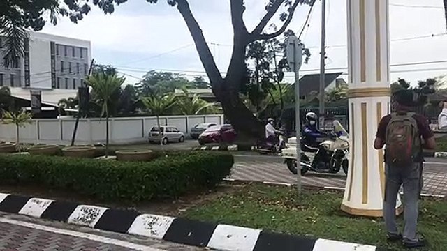 PAS president arrives at Istana Kinta for audience with Perak Sultan