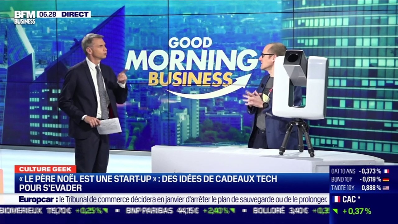 Culture Geek : "Le Père Noël est une start-up", des idées de cadeaux Tech pour s'évader, par Anthony Morel - 15/12