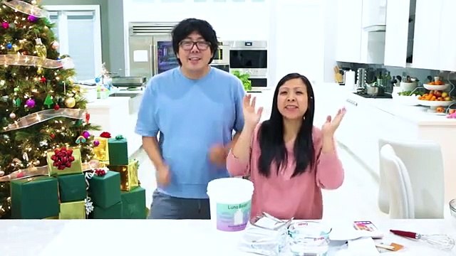 Ryan’s Mommy & Daddy DIY Hand Mold! Holding Hands Experiment