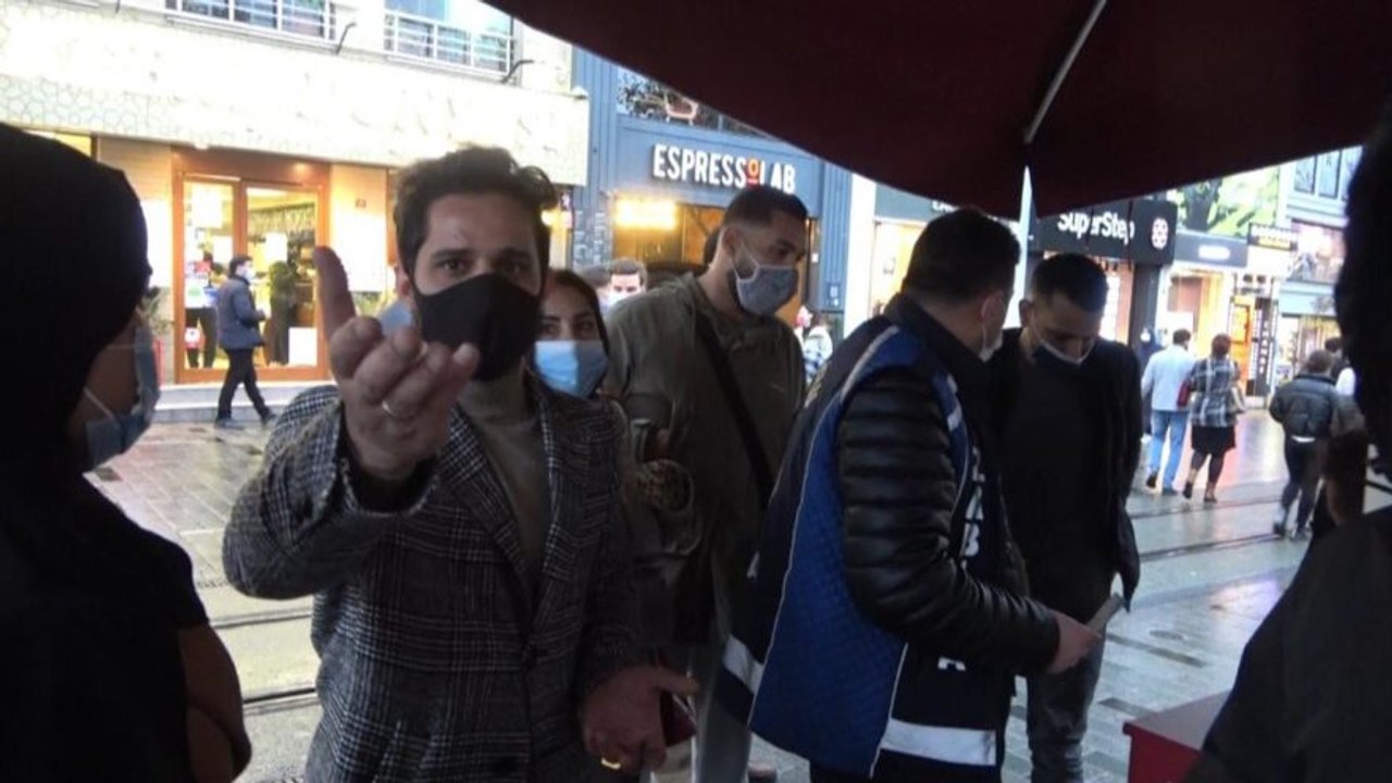 Sigara içtiği için ceza yedi ‘Ben ünlüyüm, beni çekmeyin’ dedi