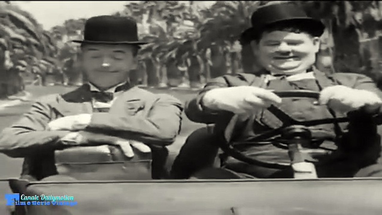 LAUREL et HARDY - STAN et OLIVER