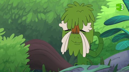 الأب يصنع بيت فوق الشجرة والسبب..