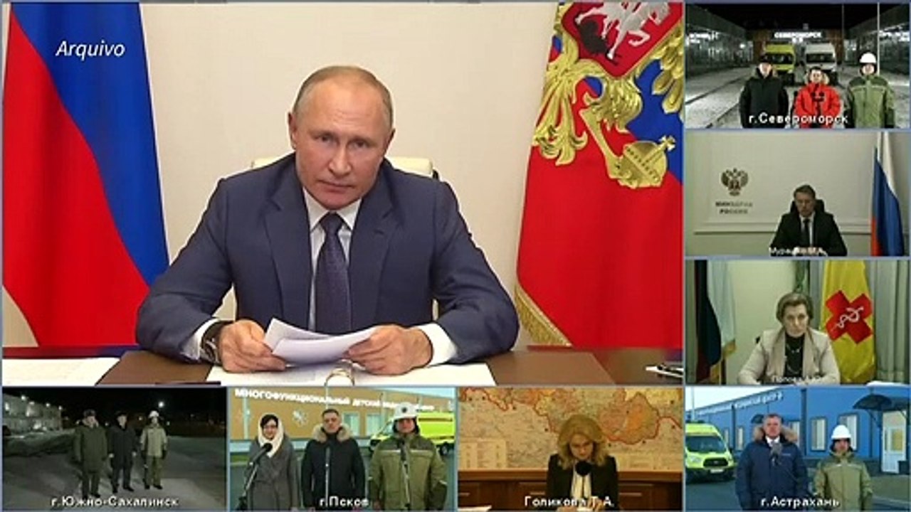 Putin parabeniza Biden