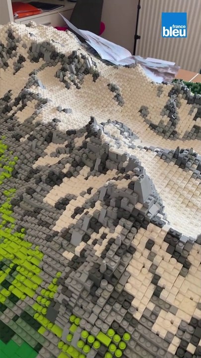 Haute-Savoie - Brique par brique, il crée un Mont-Blanc en Lego®