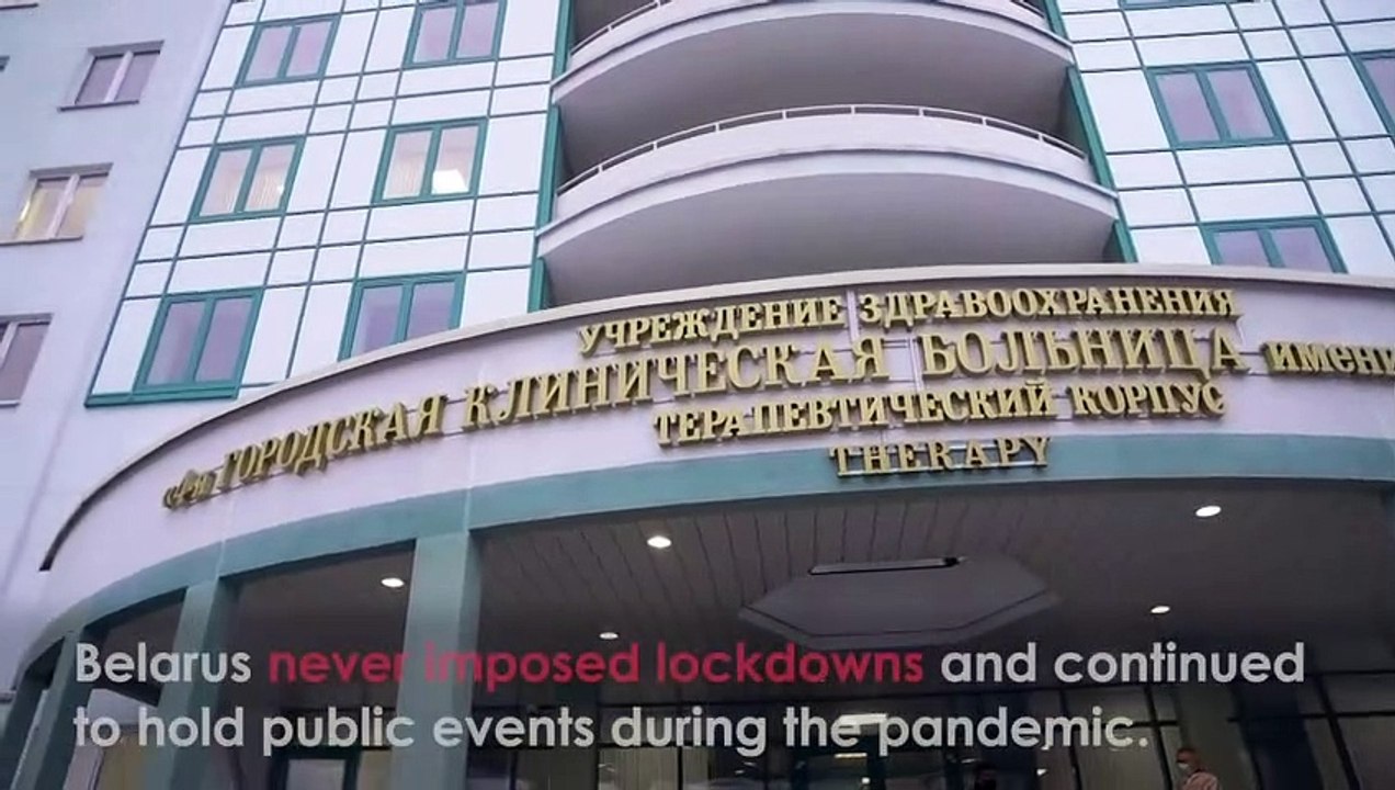 Lukashenko Removes Face Mask While Meeting Covid-19 Patient