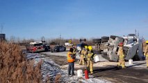 Poids lourd renversé autoroute 30 La Prairie - 15 décembre