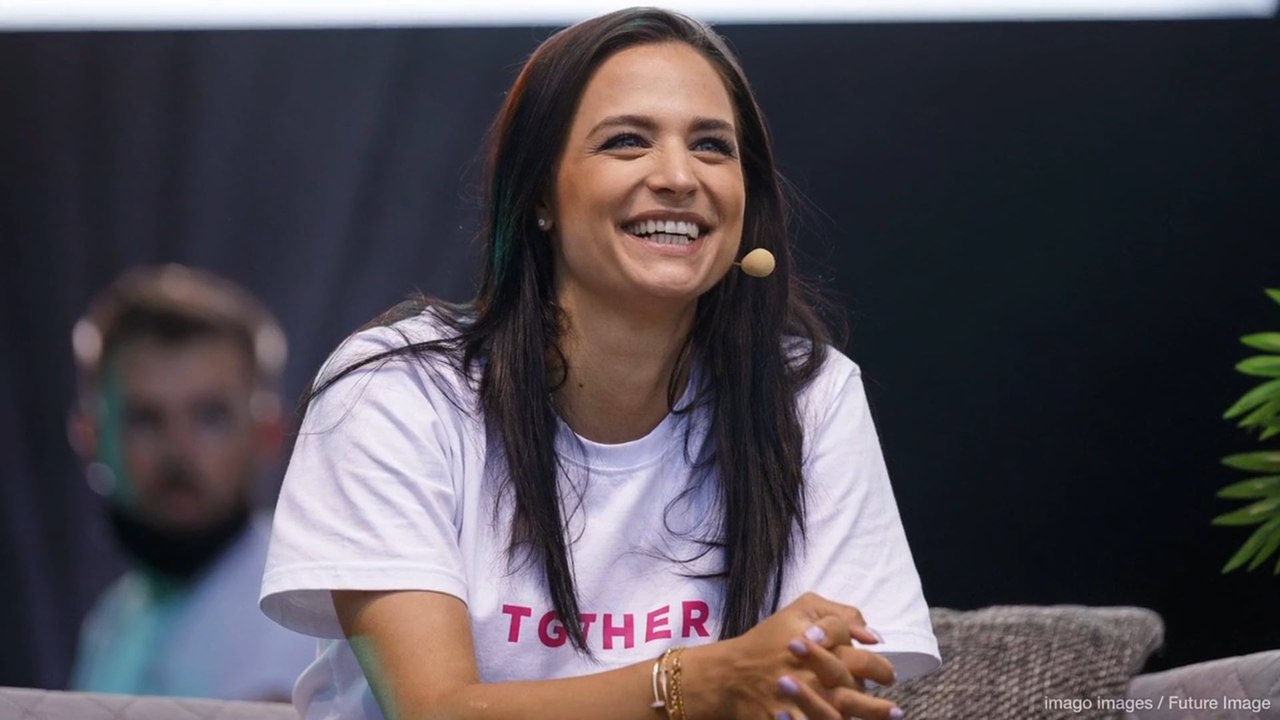 Amira Pocher spricht ungewohnt offen über ihre Schwangerschaft