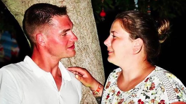 Sarafina Wollny verrät, wie der erste Kuss mit Peter war