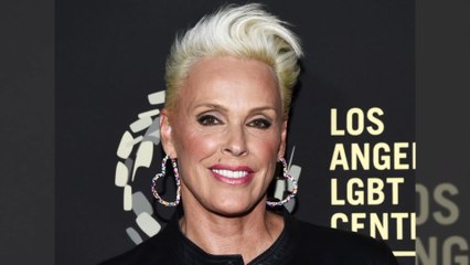 Stolz auf ihren Body: Brigitte Nielsen zeigt sich im Badeanzug