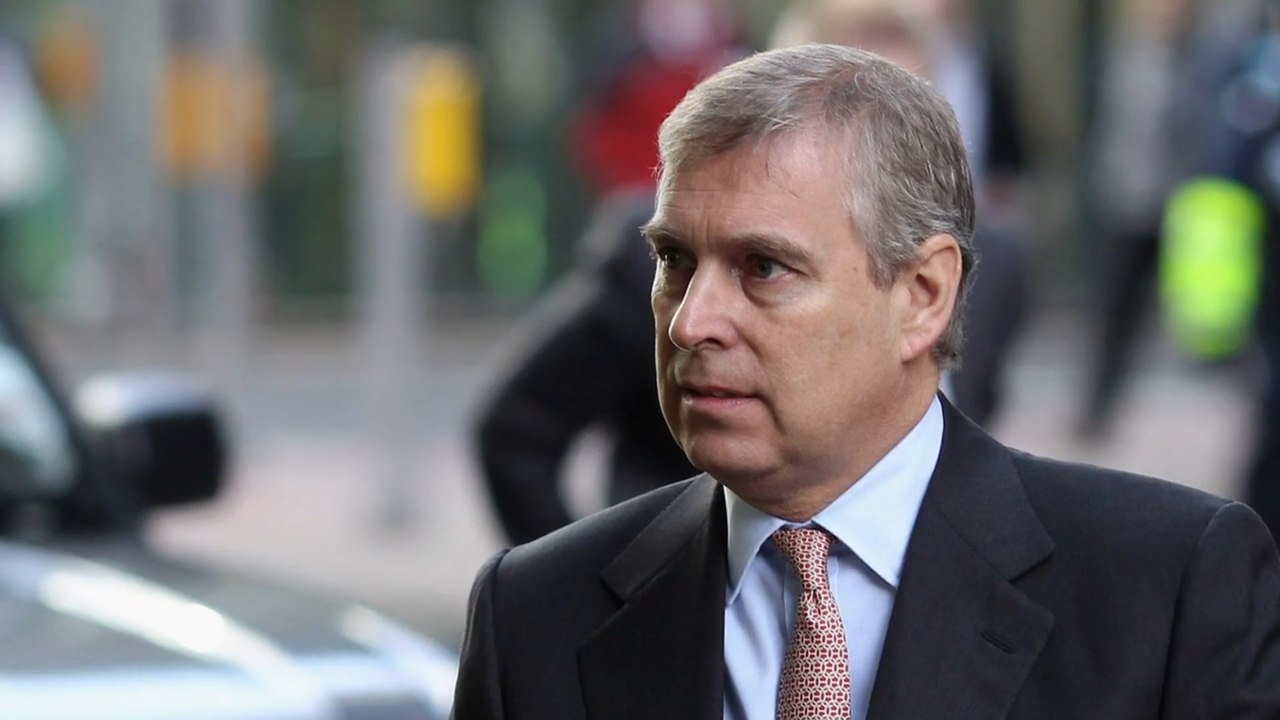 Fakten über Prinz Andrew: Seine Erfolge, seine Skandale