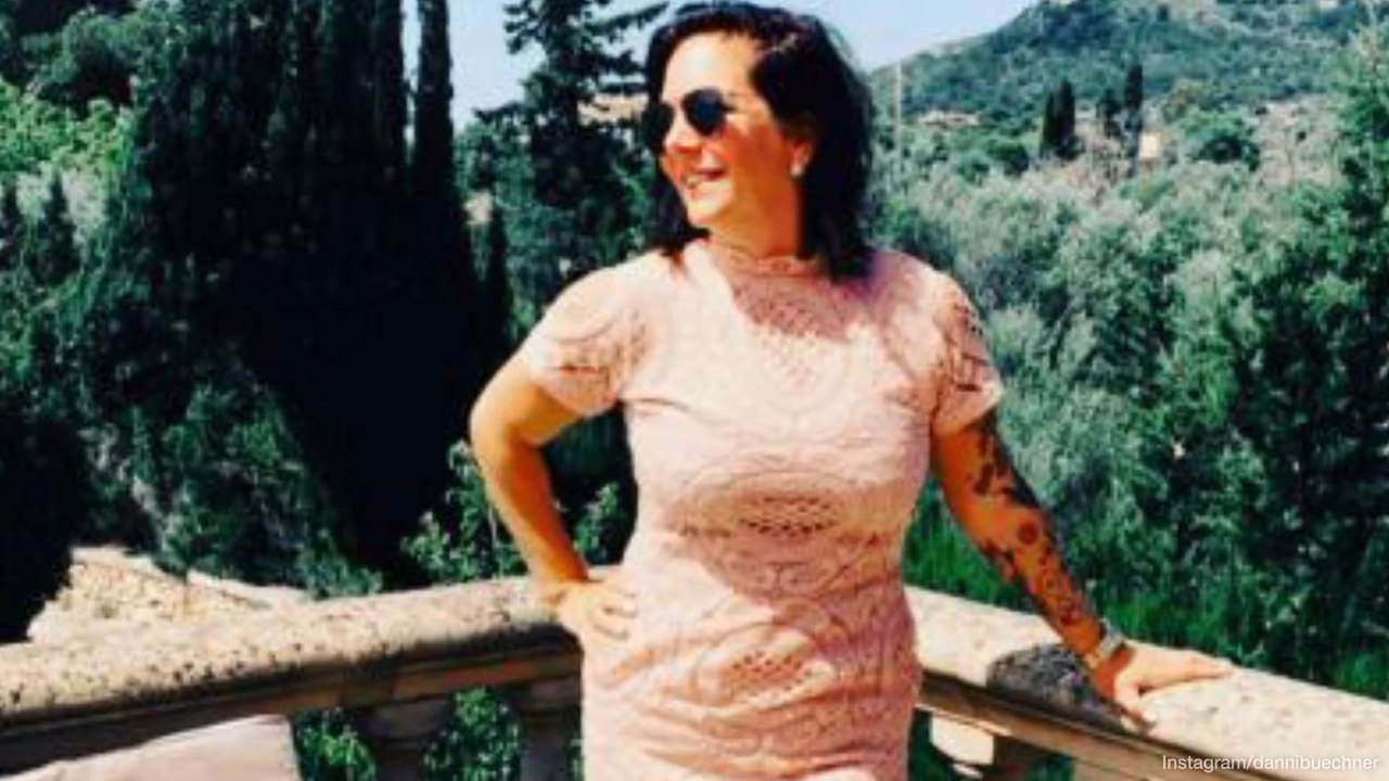 Danni Büchner im Badeanzug: Sie zeigt ihre Strandfigur