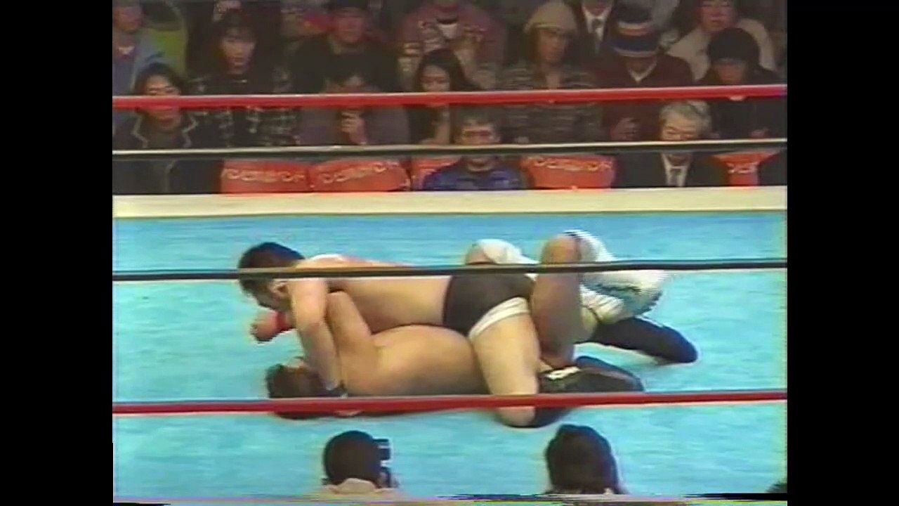 Tsuyoshi Kohsaka vs Yoshihisa Yamamoto (RINGS 4-4-97)