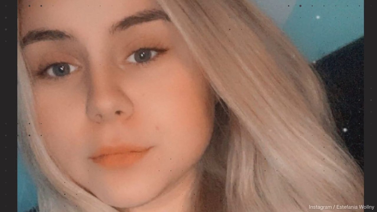 Estefania Wollny zeigt ihr Tattoo