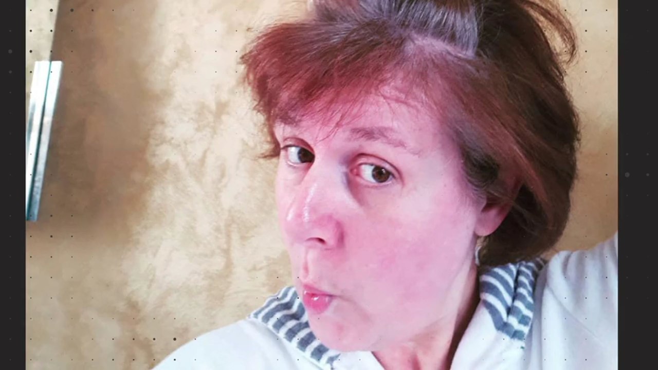 Iris Abel über ihr Aussehen: „Da kommt der Graupapagei durch“