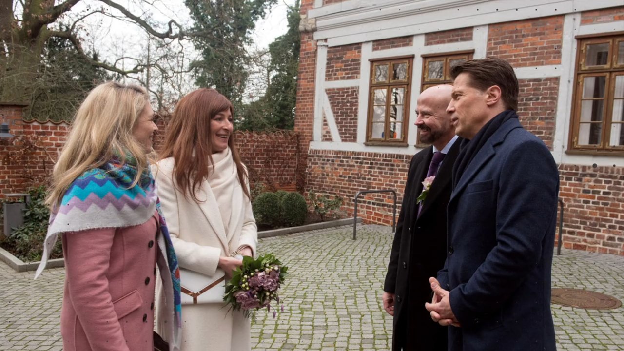 „Rote Rosen“: Wird „Carla“ die Hochzeit absagen?