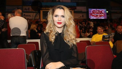 Sara Kulka muss Urlaub abbrechen: Hatte sie einen Schlaganfall?