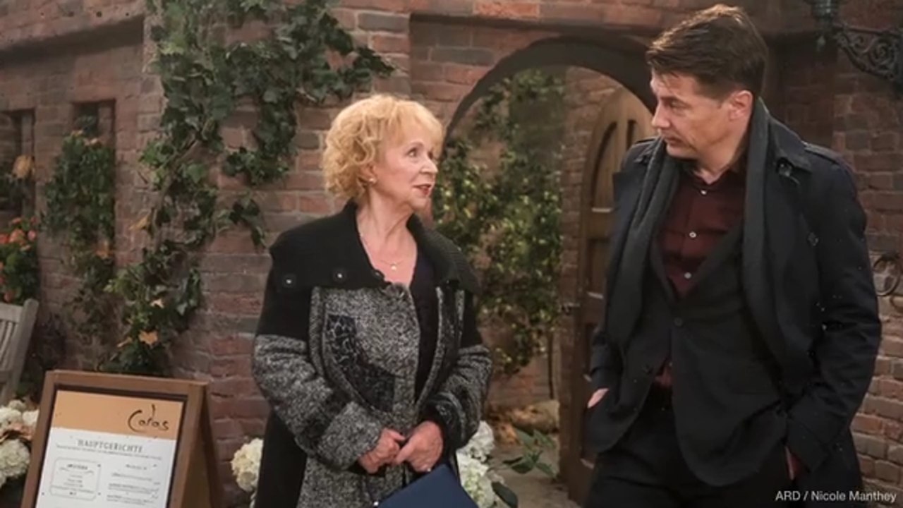 „Rote Rosen“: Tolle Neuigkeiten: Diese beliebte Figur kommt zurück nach Lüneburg