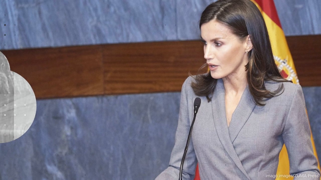Ganz in Grau stellt Königin Letizia ihr Herzensanliegen in den Vordergrund