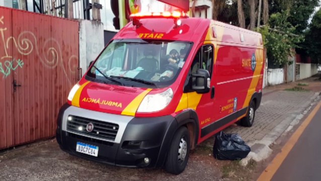 Homem sofre queda em academia e precisa dos cuidados do Siate no Centro