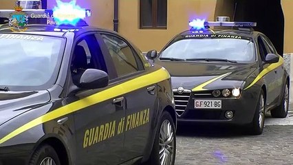 下载视频: Pavia - Lavoro nero e caporalato in settore trasporti ambulanza (15.12.20)