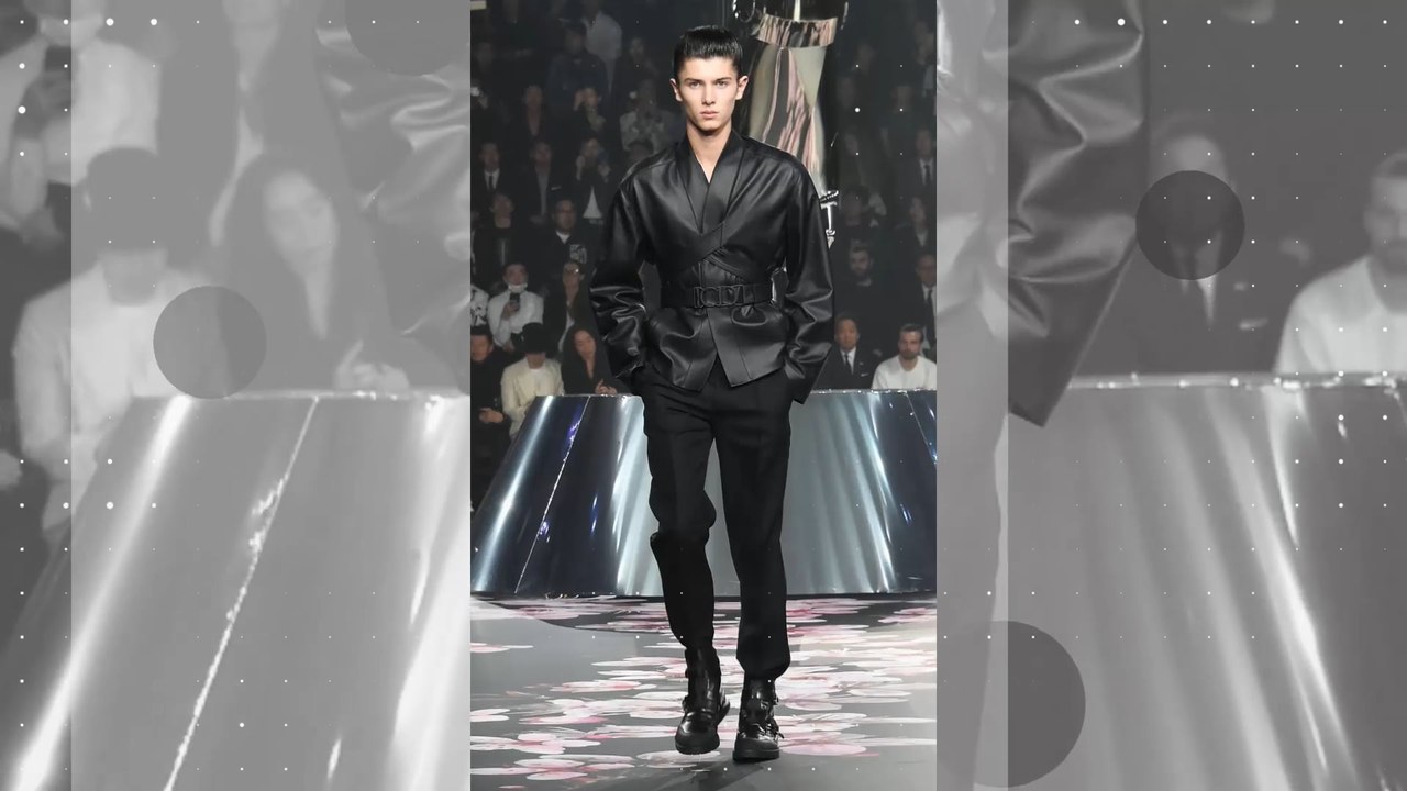 Prinz Nikolai zu Dänemark läuft für Dior