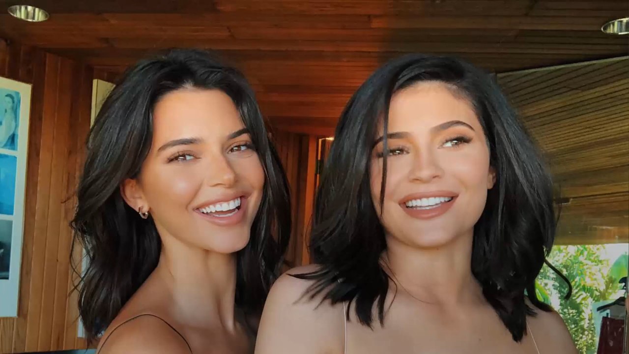 Kendall und Kylie Jenner: So ähnlich sehen sie sich auf diesem Bild