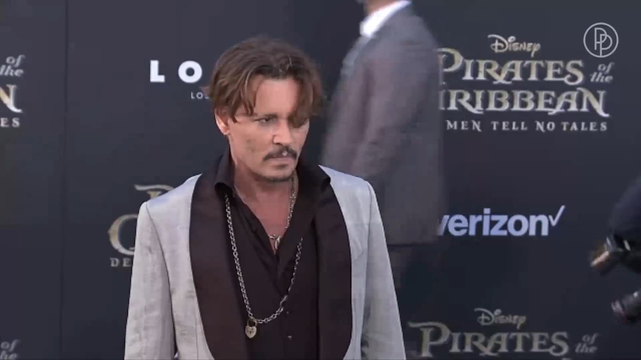 Unglaublich! So viel gab Johnny Depp im Monat für Wein aus