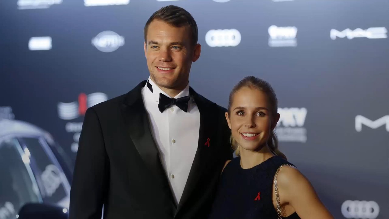 Manuel Neuer und seine Nina feiern ersten Hochzeitstag