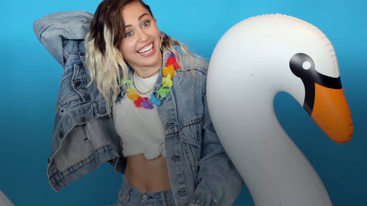 Stars, die von Social-Media-Kanälen zensiert wurden