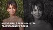 Mutig: Halle Berry im ultra transparenten Dress