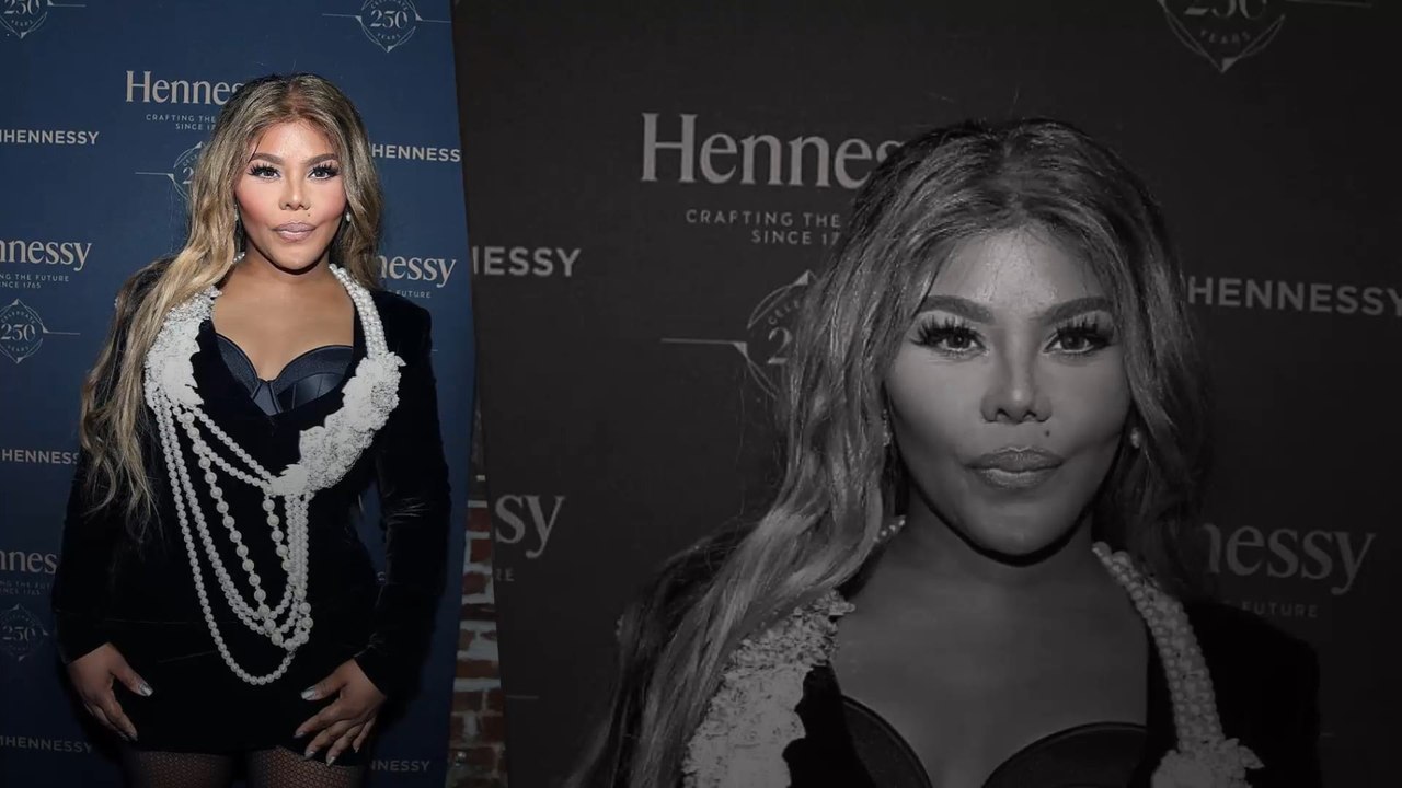 Stars mit Wangenimplantaten