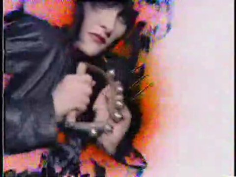 SIOUXSIE & THE BANSHEES – ISRAEL (Alternative video version, June 1981)