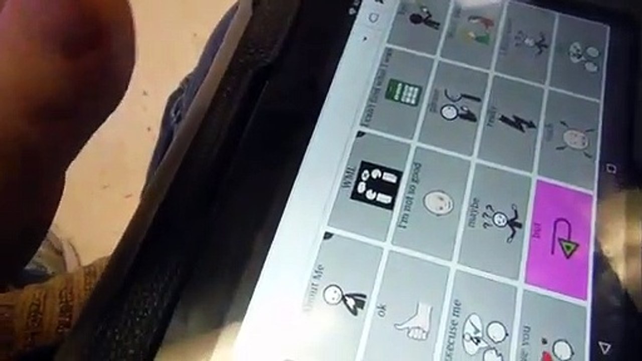 Adult with Autism using social language with Coughdrop