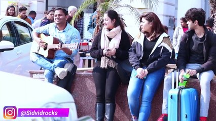 Musical Prank- Awesome Mash Up, Delhi Girls Reaction Prank!!!