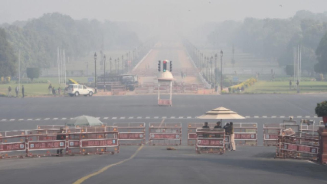 Delhi winters and farmers' protest: Watch this report