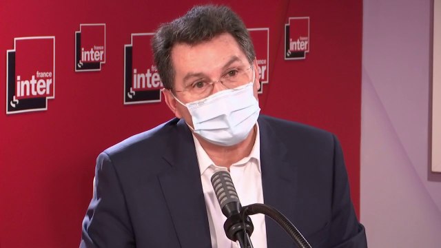 Environnement : On a bâti, dans chacun des métiers du groupe, une stratégie pour être conforme à l'accord de Paris, avec une réduction entre 30 et 50% d'empreinte carbone d'ici à 2030 , détaille Olivier Roussat (Groupe Bouygues)